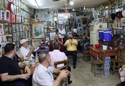 'Ölüler Kahvehanesi'nde bu yıl da gelenek değişmedi