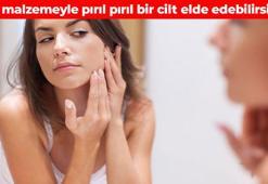 2 gecede mermer gibi bir cilt elde etmek mümkün! Her evde olan o malzemeyi kullanmanız yetiyor: Cilde C vitamini yükleyip parlatıyor, kuru cildi anında neme boğuyor