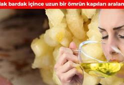 Japonların uzun ömürlü olmalarının nedeni açıklandı! Sabah akşam içince deva olmadığı dert yok: Hücresel hasarı azaltıp yaşlanmanın önüne geçiyor, kimse tüketmek istemiyor ama tam bir şifa deposu