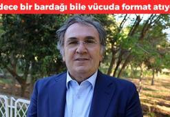 İbrahim Saraçoğlu öneriyor! Günde bir bardak bile yetiyor, mucize besin karaciğer yağlanmasını yok ediyor, vücuttaki ödemi söküp atıyor