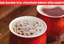 Bardak bardak için! Yağları anında eritiyor, vücuttaki ödemi söküp atıyor, iğne iplik gibi kalacaksınız