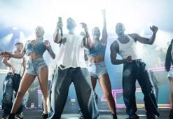 Uzun yıllar sonra yine Türkiye'de! Antalya'da Ricky Martin rüzgarı