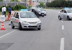 Ehliyette önemli değişiklik! Park manevrası esnetildi