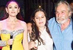 Aşkın Nur Yengi konserine eski eşi Haluk Bilginer ve kızı Nazlı ziyareti!