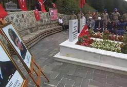 Şehit Eren Bülbül, ölüm yıl dönümünde kabri başında anıldı