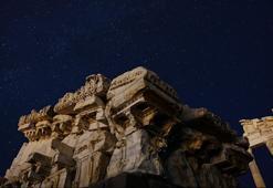 Bergama Akropolü'nde 'Perseid meteor yağmuru' gözlemlendi
