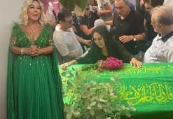 Oğlunun vefatından 20 gün sonra sahneye çıktığı için eleştirilmişti! Safiye Soyman'ın aldığı karar herkesi şaşırttı