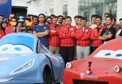 Selçuk Bayraktar: Dünyaya damgasını vuracak birçok Türk markasının çıkacağına inanıyoruz