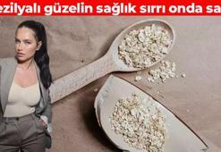 Adriana Lima'nın sabah kahvaltısı ortaya çıktı! Brezilyalı güzel sağlığını ona borçlu: Aç karna yiyince etki ediyor, gün boyu enerji veriyor