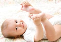 Bebeklerde salya nasıl geçer? Bebekte salya neden olur?