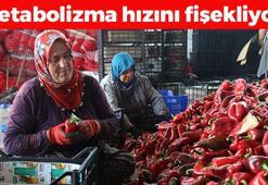 Kilosu 4 TL'ye kadar düştü! Kadınlar hasat ediyor: Metabolizma hızını yüzde 100'e çıkartıp kolesterol seviyelerini sıfırlıyor! Doğanın C vitamini kralı