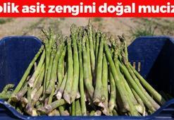 Türkiye'de kıymeti bilinmiyor ama Çinliler bayıla bayıla yiyor! Tıkalı bağırsakları anında boşaltıp folik asit depolarını fullüyor! Dünyanın en sağlıklı sebzesi