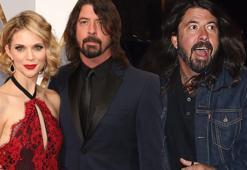 Ünlü müzisyen sosyal medyada itiraf etti: Yasak ilişki yaşadım, evlilik dışı bir kızım oldu