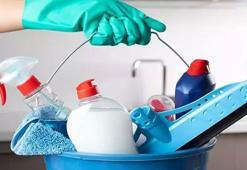 Bardaktan boşalırcasına yağmur yağsa da leke tutmuyor! Adeta parıl parıl parlatıyor: Cam temizliğinin sırrı 3 kaşıkta saklı