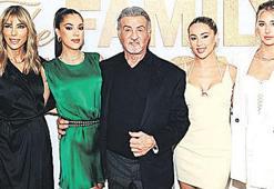 Kızlarına saray aldı