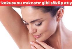 Kıyafetlere sinen ter kokusundan eser bırakmıyor! Ter kokusunu mıknatıs gibi silip süpürüyor, meğer kötü kokudan kurtulmak bu kadar kolaymış
