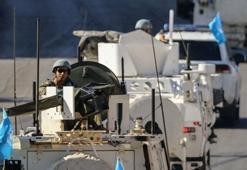 İsrail tankları BM üssüne girdi: Barış gücü askerleri yaralandı