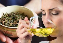 ABD'li doktor kışı hastalıksız atlatmanın sırrını verdi! Yudum yudum içen 10 yıl hastalanmıyor, öksürük, balgam ve hırıltıyı bıçak gibi kesiyor!