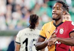 Kulübeden gelen Aslan Batshuayi