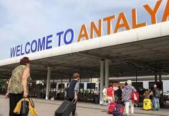 Antalya'da tüm zamanların turist rekoru kırıldı