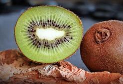 KİVİ ÇEKİRDEĞİNİN FAYDALARI NELERDİR? KİVİ ÇEKİRDEĞİ NASIL TÜKETİLİR, NE İŞE YARAR?