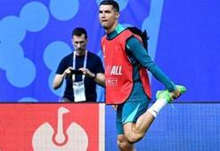 Cristiano Ronaldo için olay sözler! Portekiz - Çekya maçı öncesi açtı ağzını yumdu gözünü