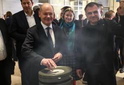 Almanya'da Scholz hükümeti güvenoyu alamadı! Erken seçim süreci başladı