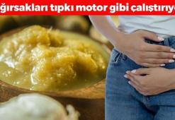 Bağırsakları motora çevirip kabızlığı tarihe gömüyor: Sabah aç karna 1 kaşığı yetiyor, şişkinlik, gaz ve hazımsızlığın da kökünü kurutuyor!