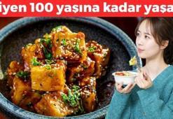 Japonlar kaşık kaşık yiyor! Kemikleri beton gibi yapıp tıkalı damarları yağ çözücü gibi açıyor! Kan şekerini de dengeliyor