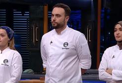 MASTERCHEF KAŞIĞI KİM ALDI? MasterChef ilk 4'e giren üçüncü yarışmacı kim, hangi yarışmacı? Somer Şef hangi yarışmacıya kaşık attı?