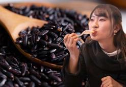 Japonların uzun yaşam sırrı: Yiyen 100 yaşını görmeden ölmüyor! B1, B2 ve E vitamini zengini, tıkalı damarları yağ çözücü gibi açıyor!