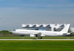 Rusya'ya ait yolcu uçağı, 'teknik arıza' nedeniyle Mısır'da acil indi