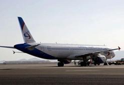 Rusya'ya ait yolcu uçağı, Mısır'a acil iniş yaptı!