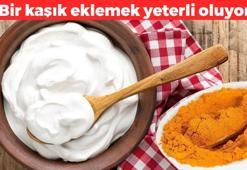 Yoğurdun içine bir kaşık ekleyin! Sindirimi coşturuyor: Vücuttaki iltihabın kökünü kurutuyor, hücre yenilenmesi ile gençleşmenizi sağlıyor
