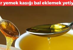 Bir yemek kaşığı bal eklemek yetiyor! Bu karışımı bilen her sabah tüketiyor: Bağışıklığı roketliyor, cildi pırıl pırıl yapıyor