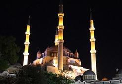 Berat Kandili ne zaman 2025? Diyanet Berat Kandili 2025 hangi gün, ayın kaçında? 2025 Berat Kandili tarihi ve diğer kandiller