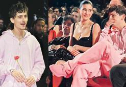 Kylie Jenner'dan ışıltılı paylaşım