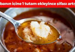 Çorbaya 1 tutam atmak yetiyor! Kaşık kaşık yiyince iltihabın kökünü kurutup kolesterolü damardan kazıyor! Tıkalı damarları yağ çözücü gibi açıyor