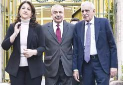 DEM heyeti 3. kez İmrali'ya gidiyor! Kulisleri hareketlendiren iddia: ‘O çağrı her an gelebilir’