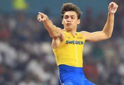 Duplantis'ten 11. dünya rekoru