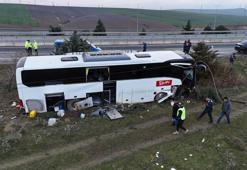 Çanakkale’de tur otobüsü yoldan çıktı! Çok sayıda yaralı var