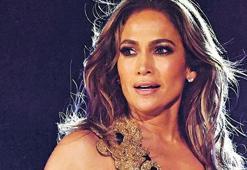 Boşanma sonrası kendini müziğe adadı