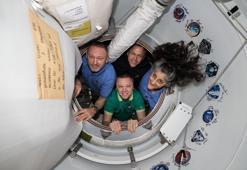 Uzayda 9 aydır mahsur kalan ABD'li astronotlar dünyaya dönüyor