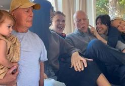 Demansla boğuşan Bruce Willis 70’inci yaş gününü kutladı! Eski eşi ve torunuyla poz verdi