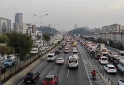 İstanbul Valiliği duyurdu... Bu yollar 24 saat trafiğe kapandı!