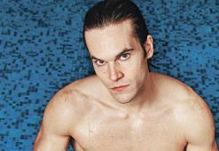 Kamera arkasındaki projelerini anlattı! 'Orta kapak desteği'