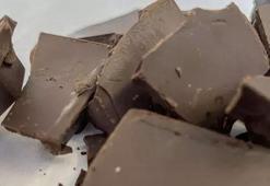 Normal çikolata yerine bunu tüketin! Bu çikolata tam bir antioksidan deposu: İçeriğini öğrenenler inanamıyor, demir ve Magnezyum kaynağı