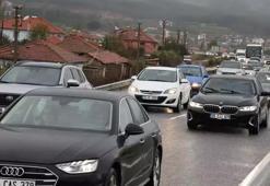 Tatilcilerin dönüş çilesi başladı! Kilometrelerce kuyruk oluştu