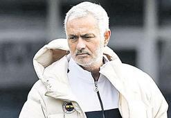 Herkes yolcu Mou hancı!