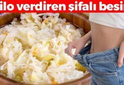 Üstüne limon sıkıp yiyince yağları cayır cayır eritiyor! Dümdüz karnın sırrı: Bel, basen ve göbekten inceltip 34 bedene düşürüyor!